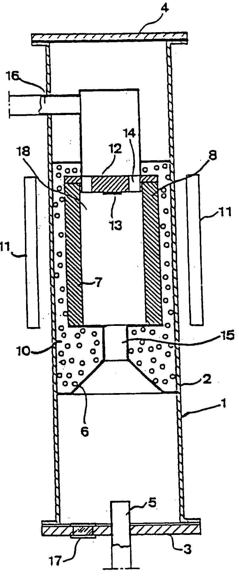 Device and method for producing single crystals by vapor deposition