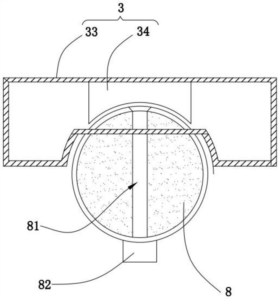 A fertilizer spreading device