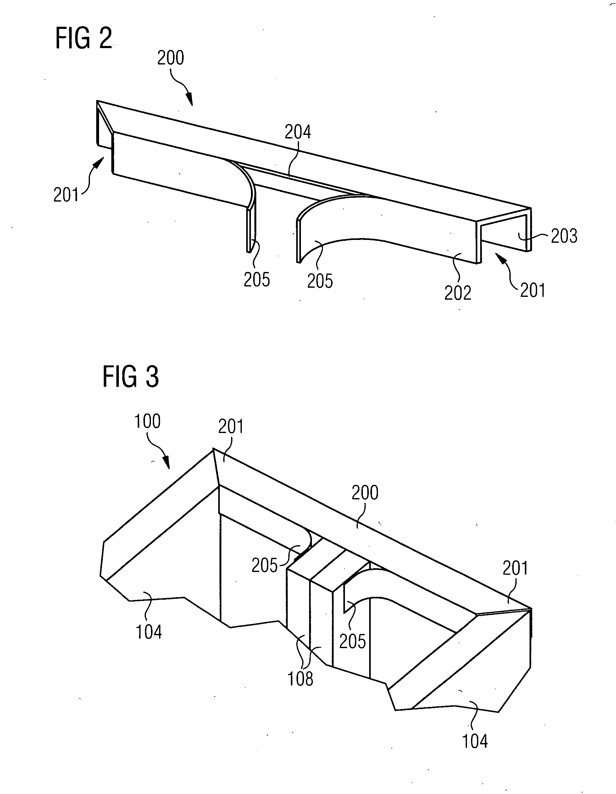 Pipe/cable enclosure and method for enclosing pipes and cables