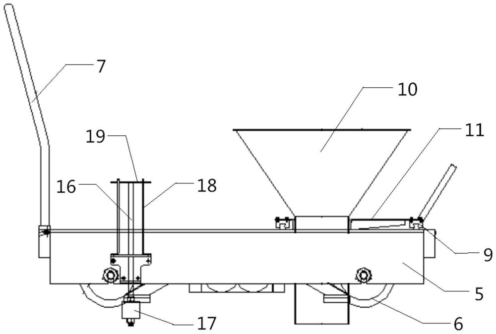 Novel concrete fractionation device for subway slab track construction and construction method