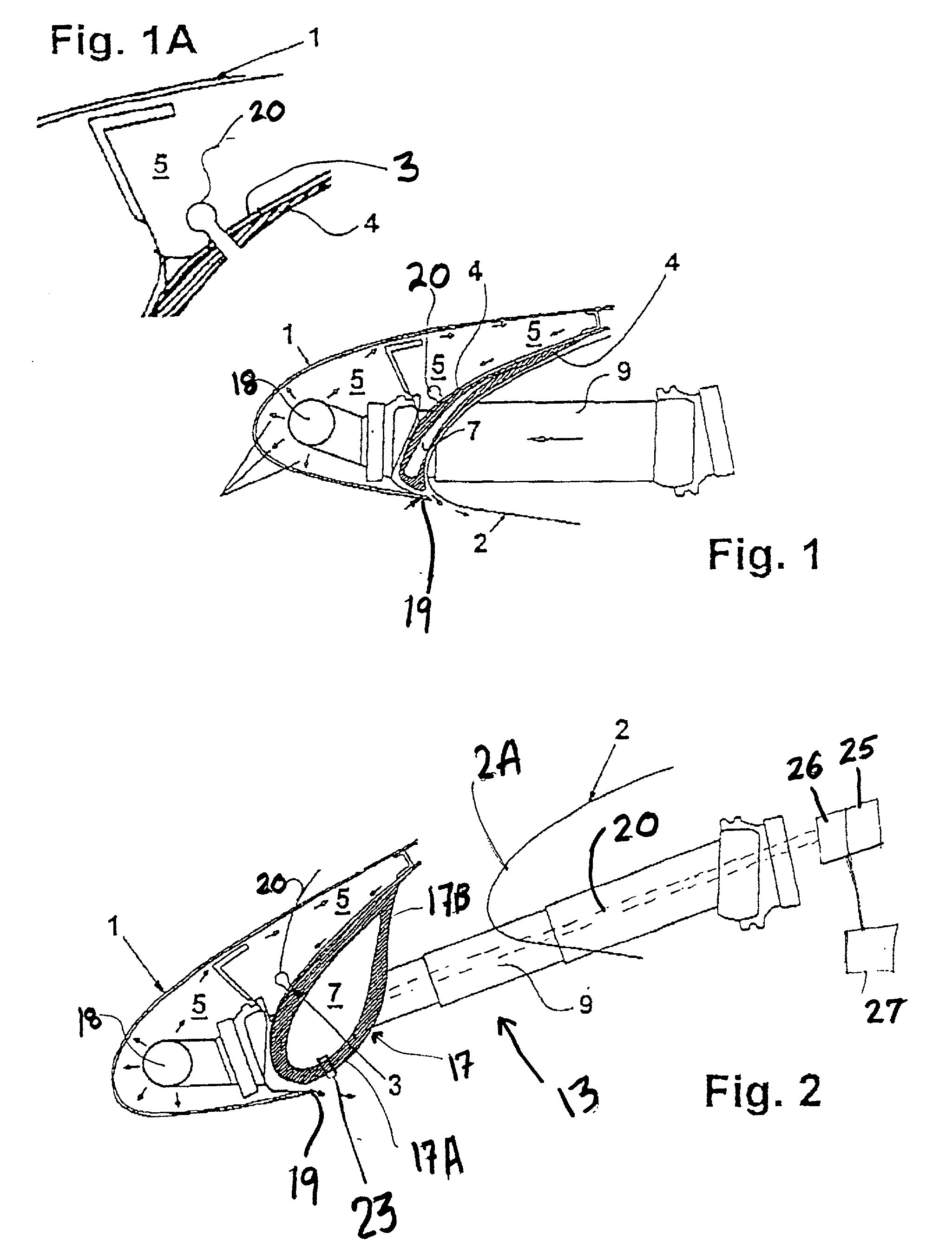 Aerodynamic noise reducing structure for aircraft wing slats