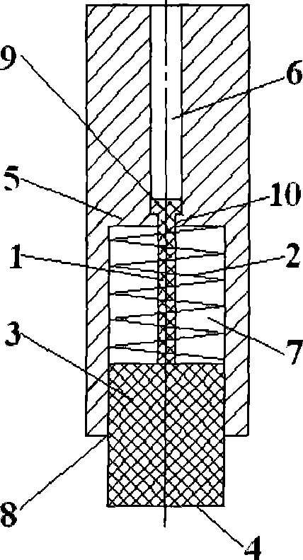 Clamping structure for fastening motion self-compensation