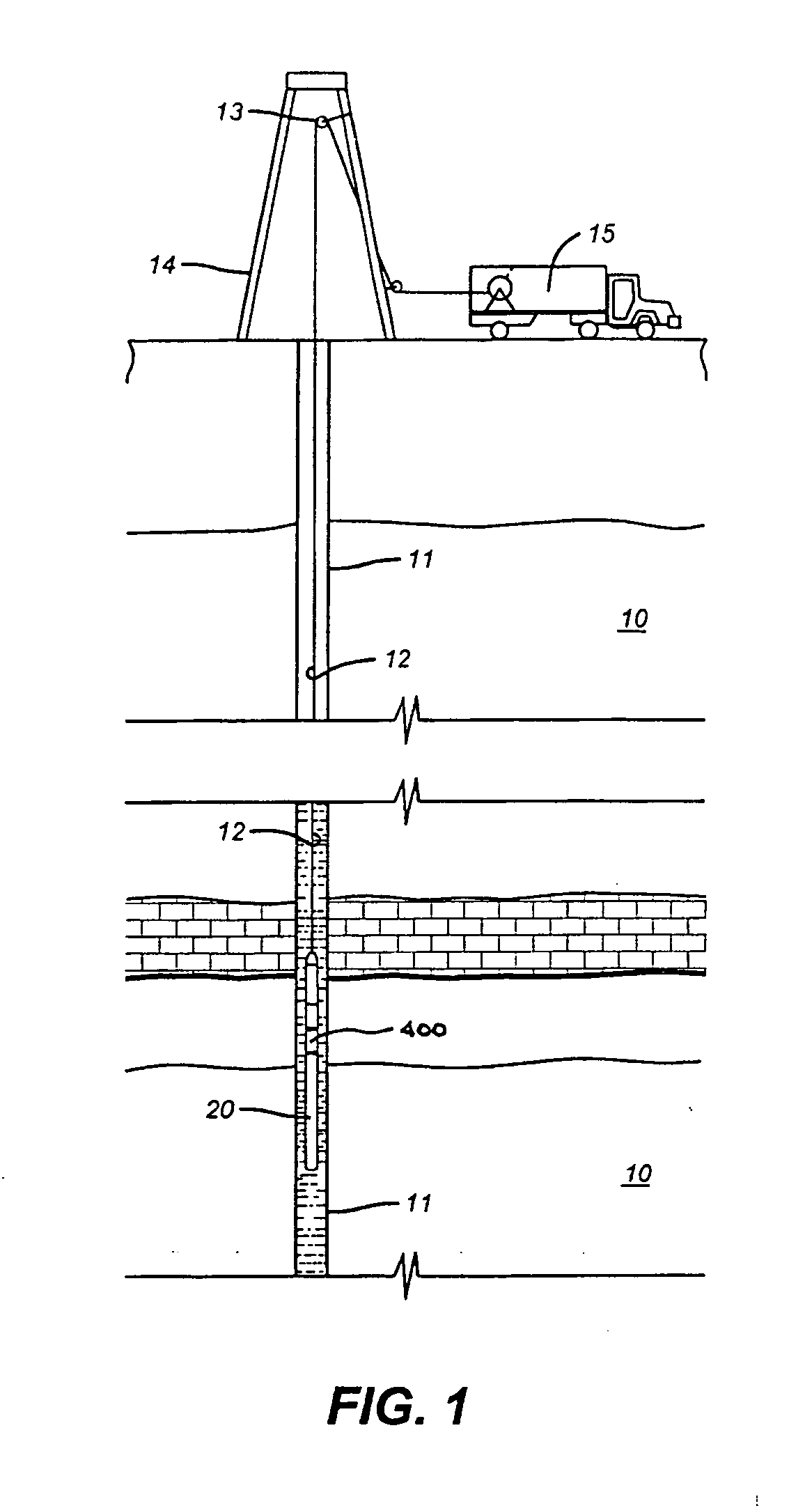 Method and apparatus for analyzing a downhole fluid using a thermal detector