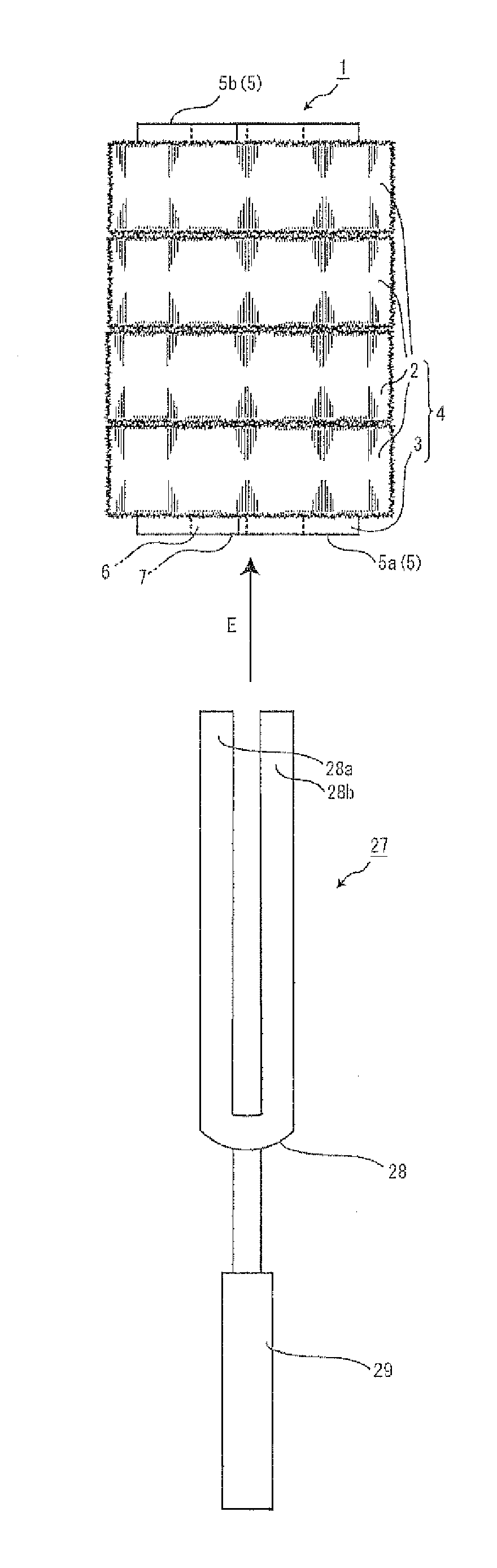 Cleaning member, cleaning tool, and folding structure for cleaning member