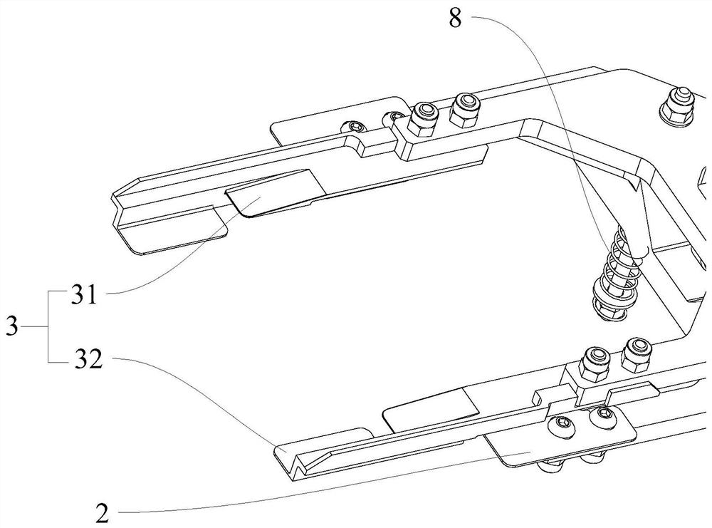 A cup drop assembly for automatically providing paper cups and its device