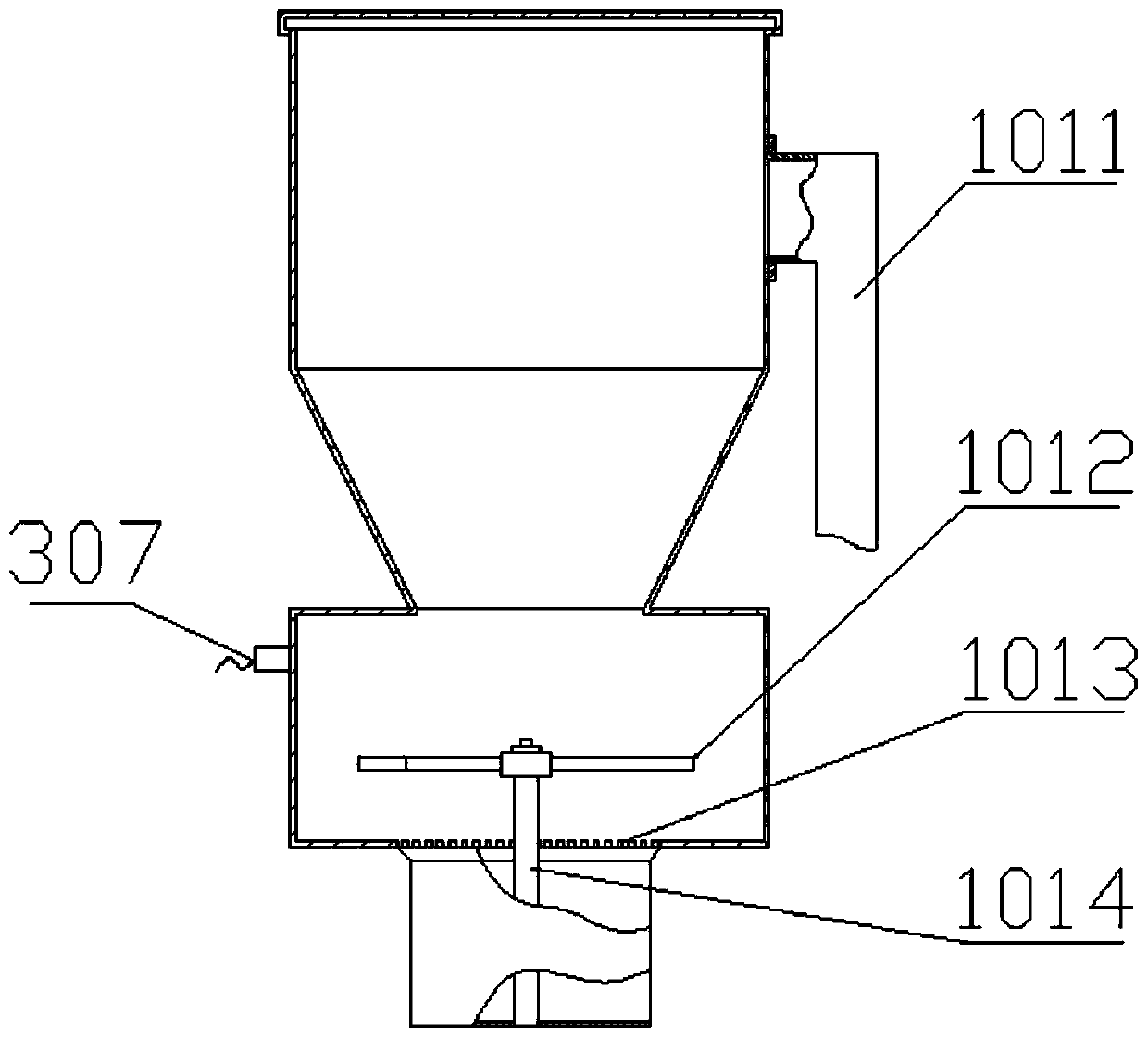 Grain tank enabling real-time monitoring of storage state and dehumidification during harvesting, and harvester