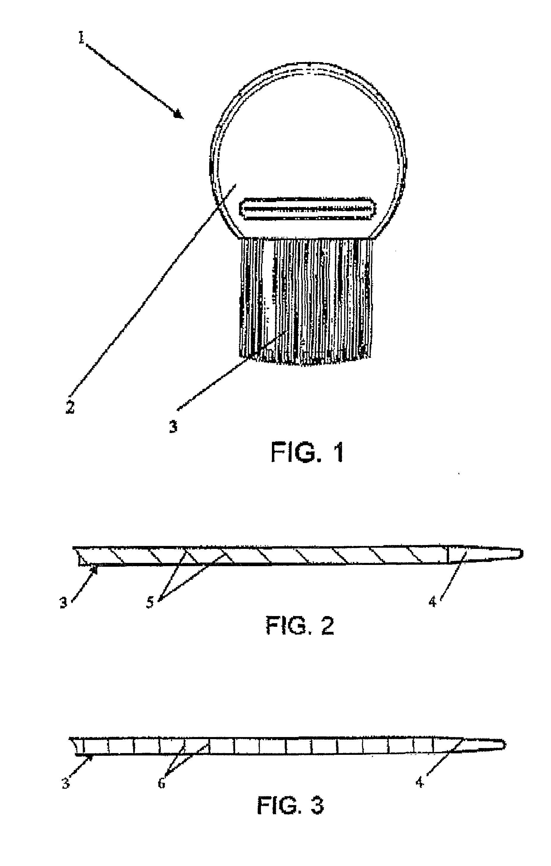 Comb for treating pediculosis