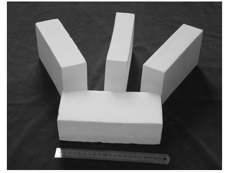 Method for manufacturing light magnesia-alumina spinel insulation materials