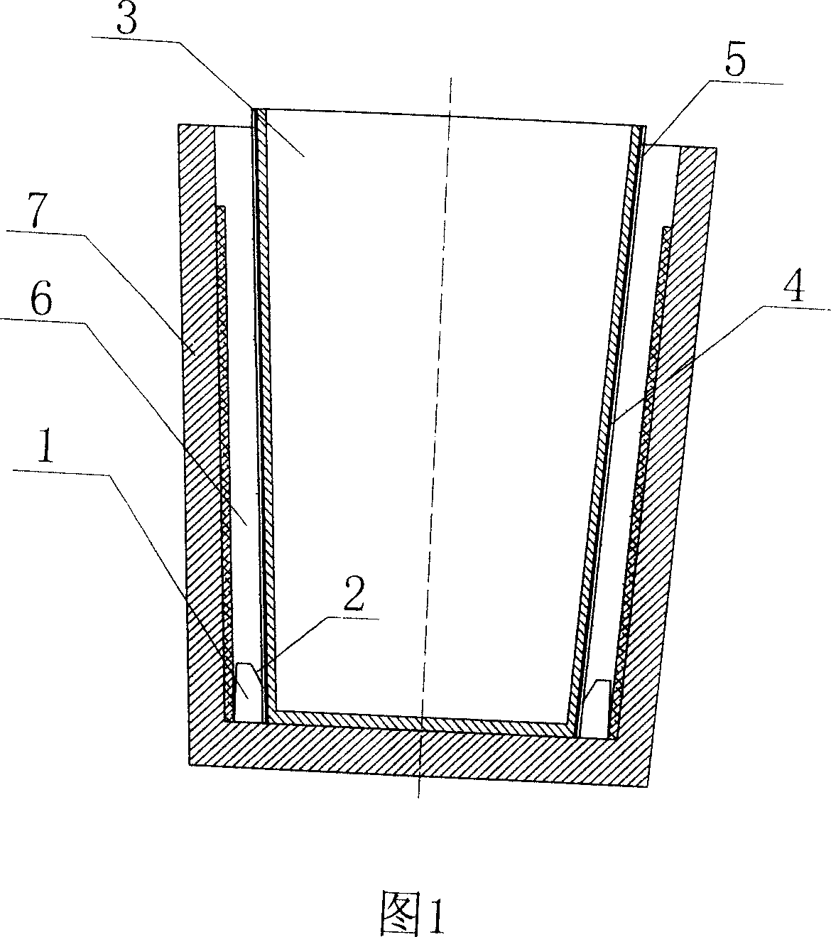 Construction method for ladle integral pouring and casing pouring liner