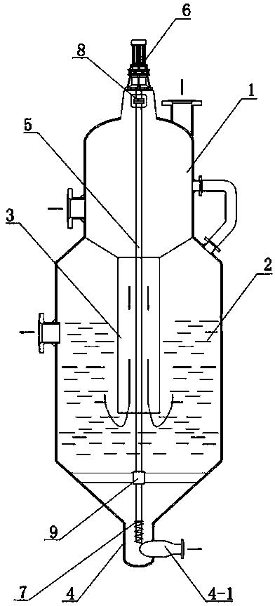 Continuous discharge device of evaporation and crystallization equipment