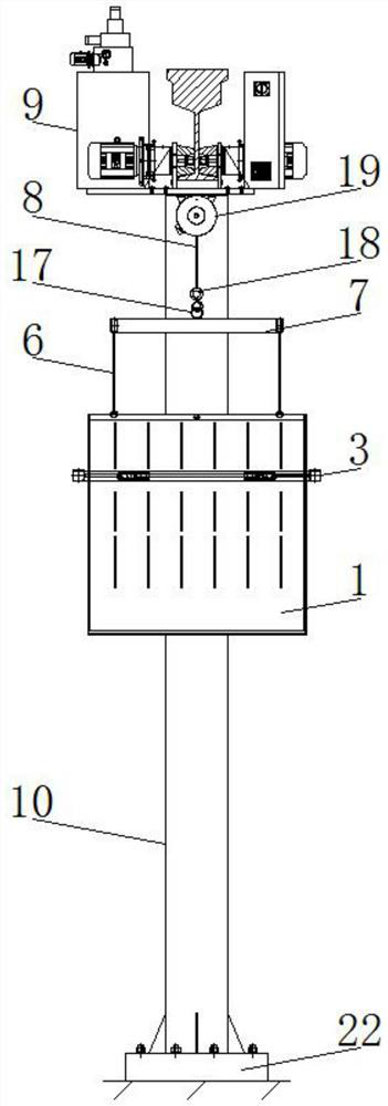 Unpowered automatic opening and closing feeding hopper for medical waste incineration