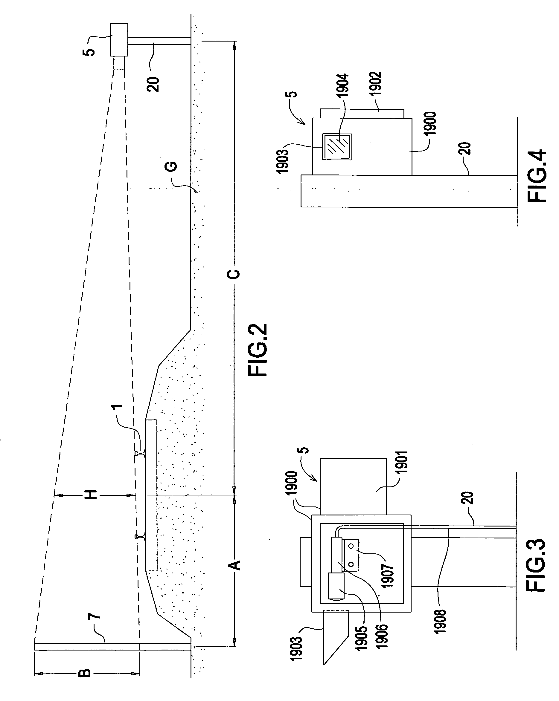 Railroad car coupler gap analyzer