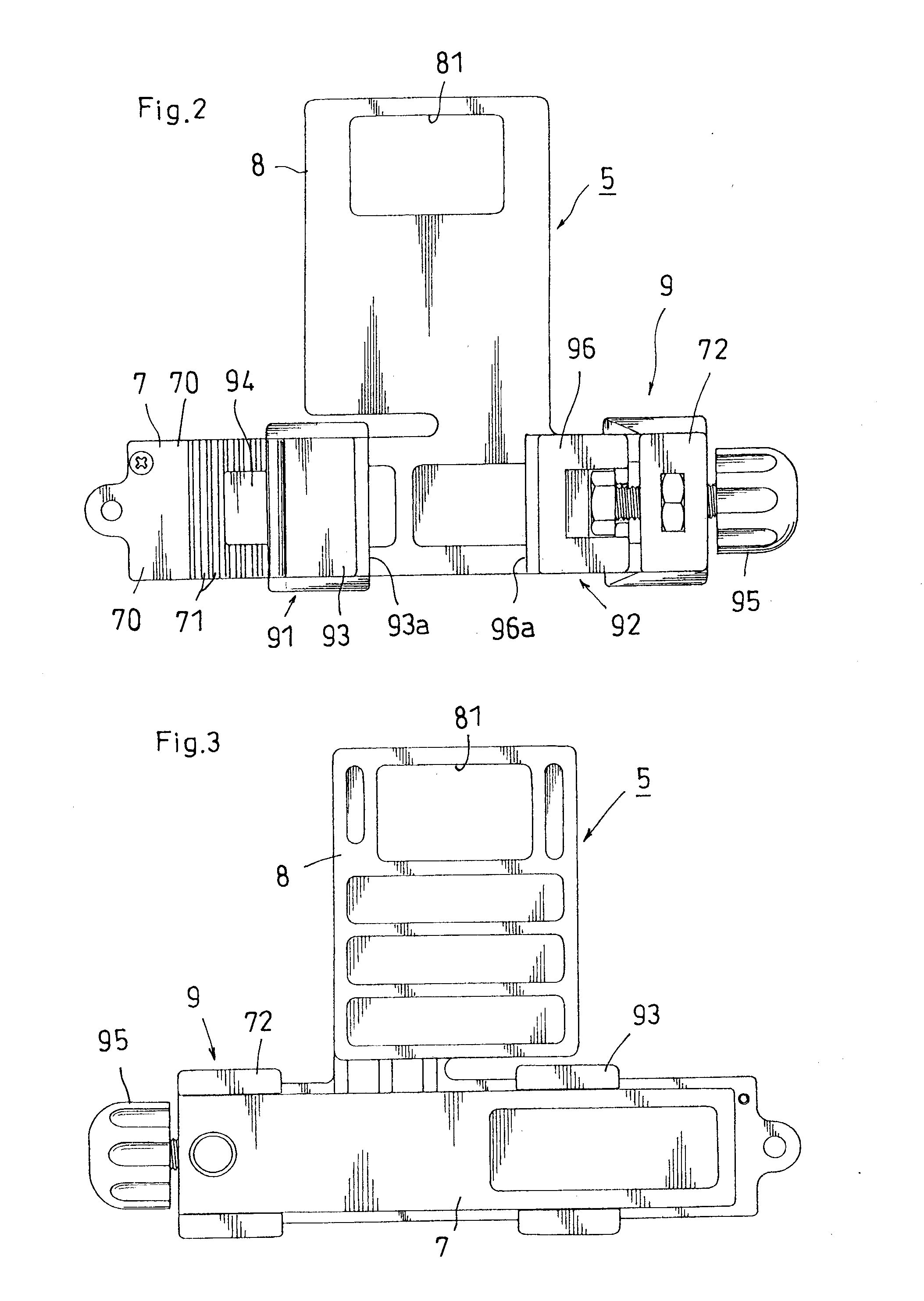 Supporting bracket for surveying instrument