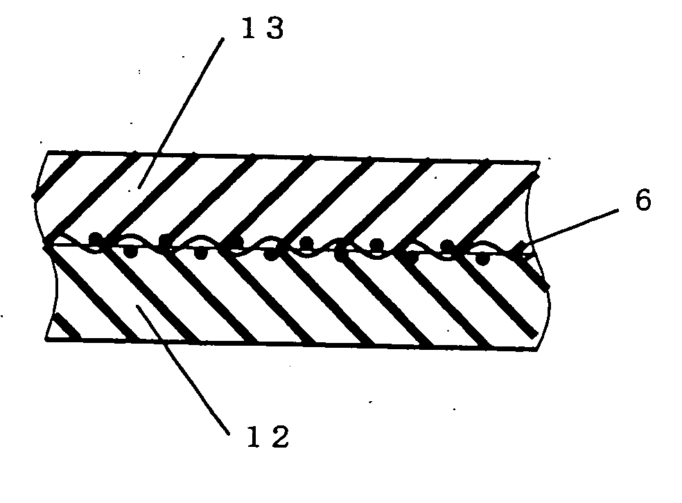 Papermaking belt and method of manufacturing papermaking belt