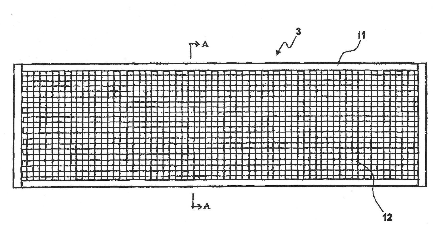 Acoustic shielding device for damping of disturbing traffic noise