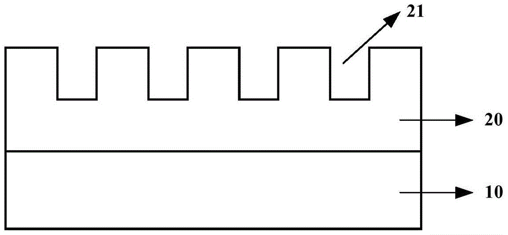 Low square resistance transparent conductive film and preparation method thereof