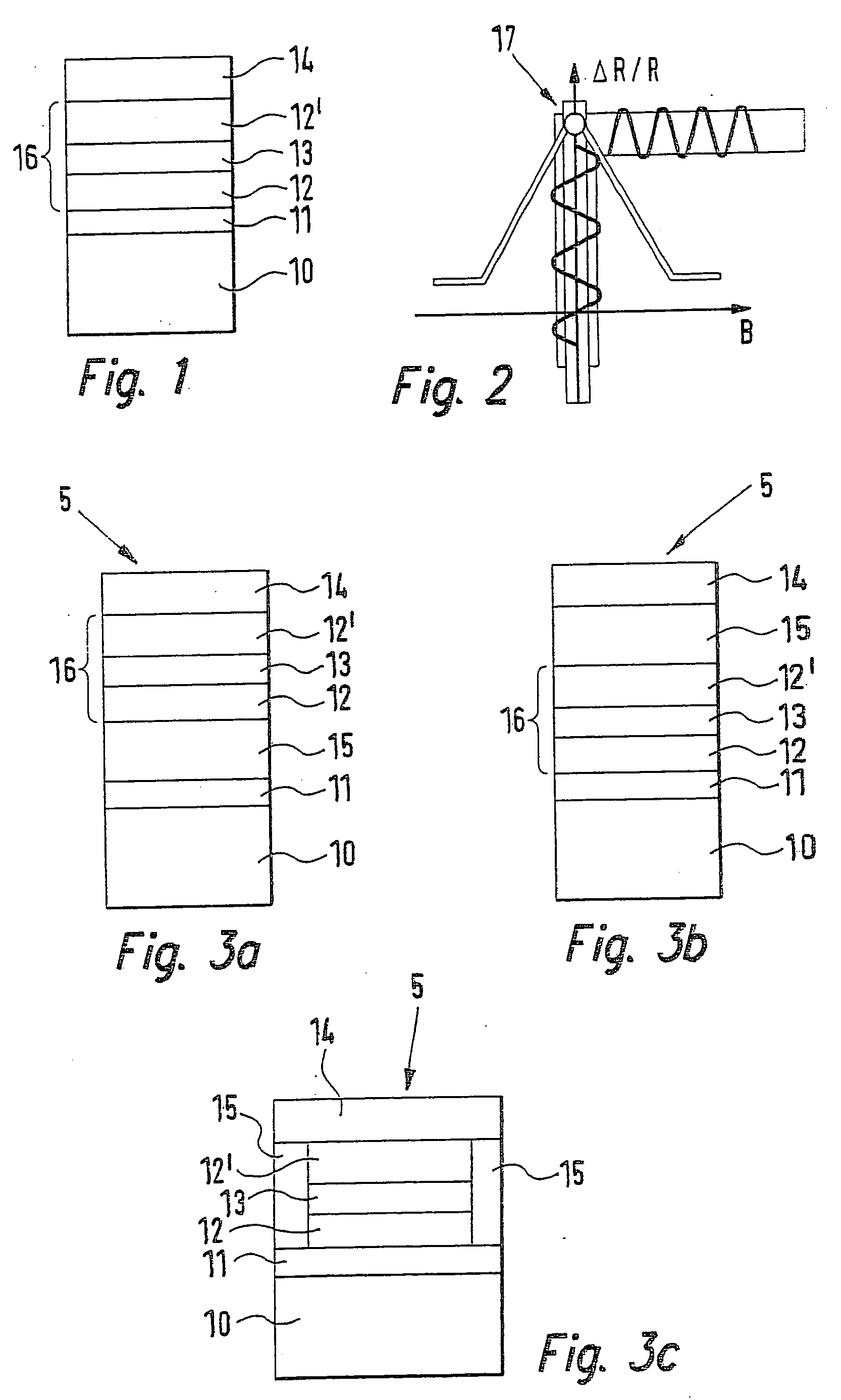 Magneto-resistive layer arrangement and gradiometer with said layer arrangement