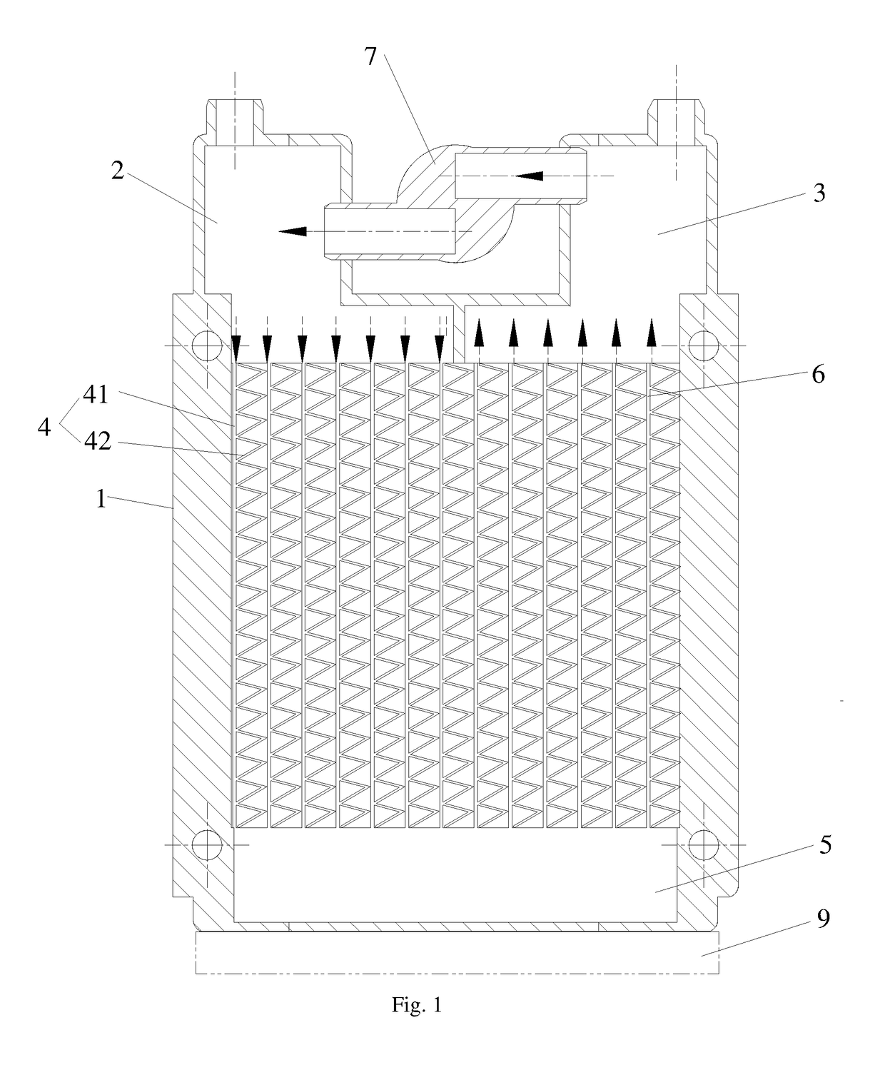 Integrated liquid cooling device and method thereof