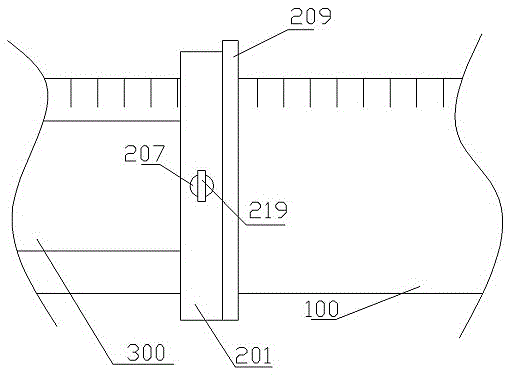 Sliding type cutting and fixing device