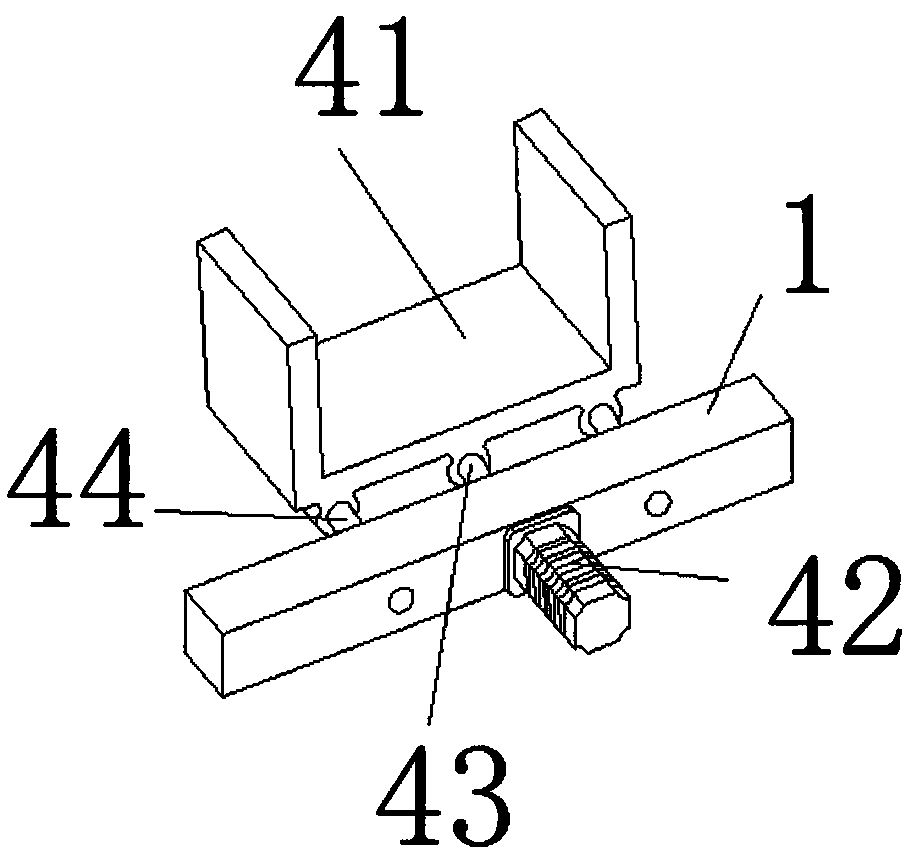 A reversible distribution box