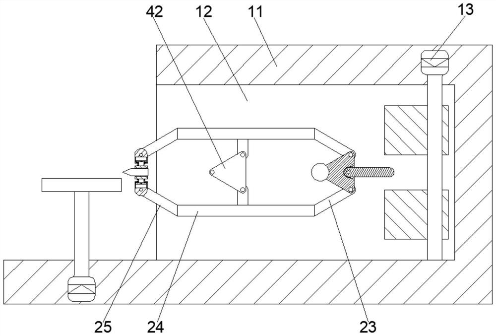 Numerical control lathe for machining disc-shaped eccentric parts