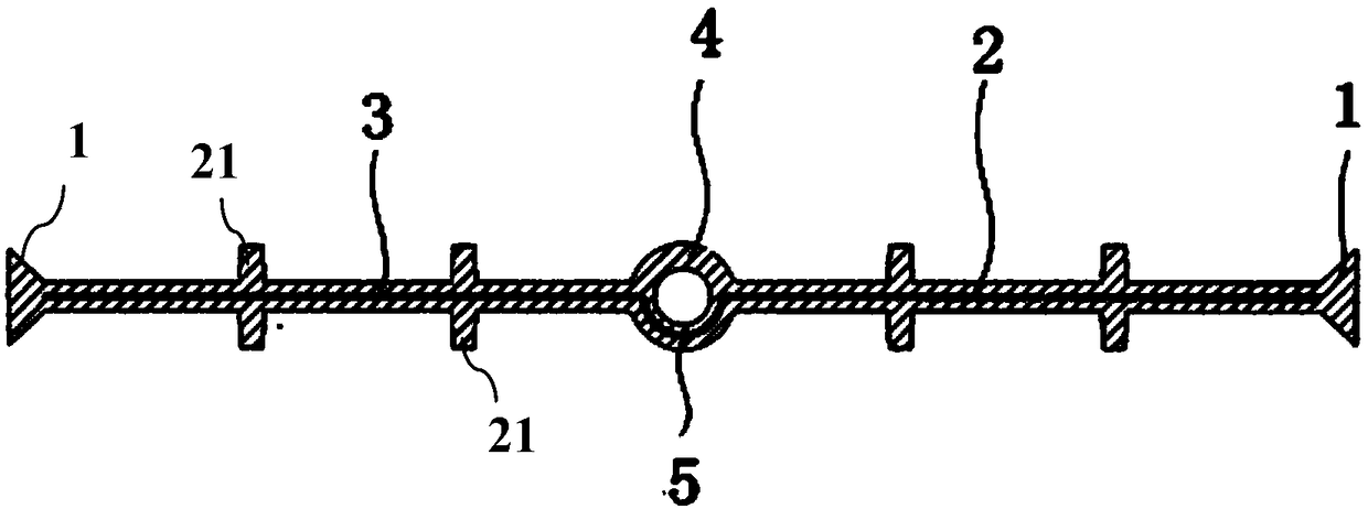 Embedded rubber water stop band with transverse built-in reinforcing ribs