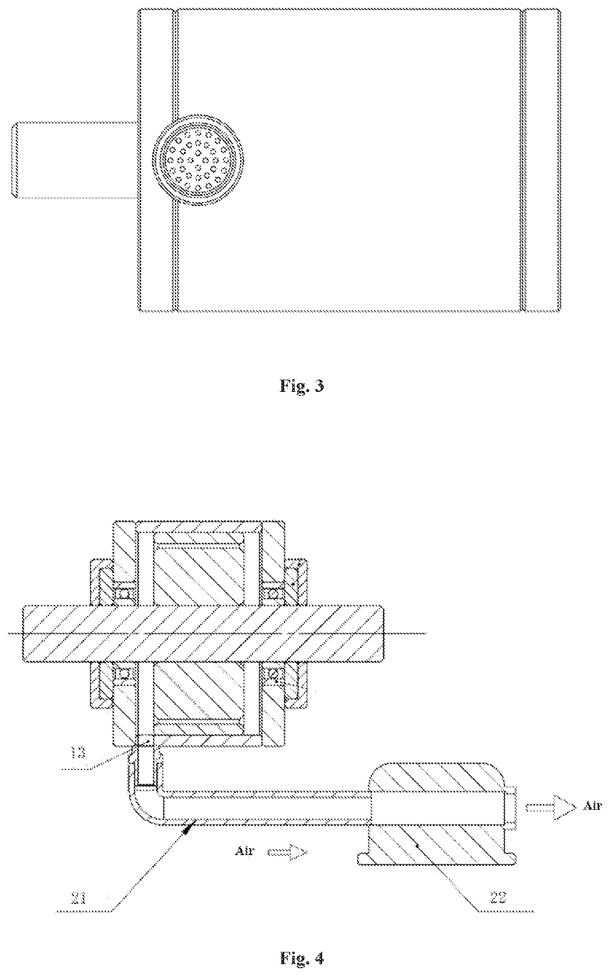 Motor and exhaust method for motor cavity