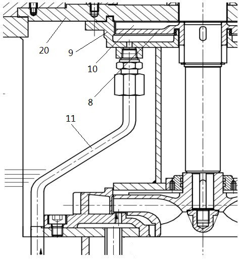 Vertical self-priming pump