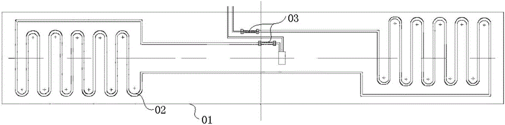 Refrigerator capable of preventing upper surface of middle beam from being frozen