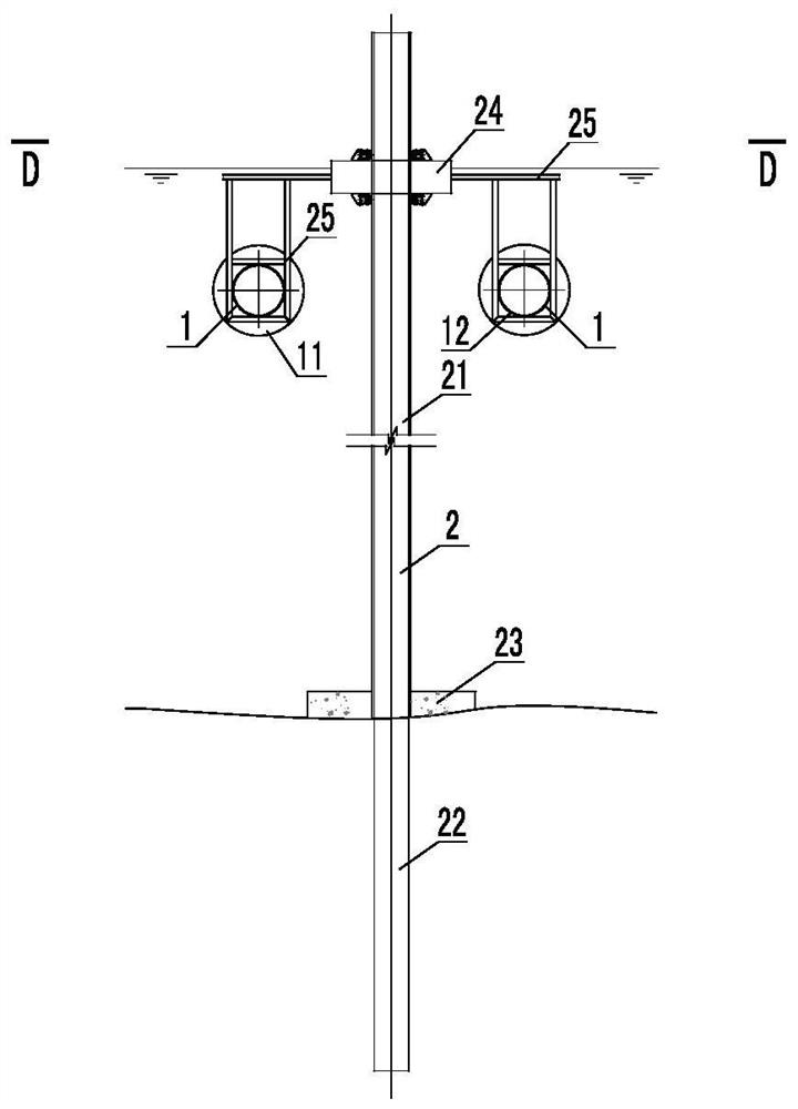 Movable water inlet with head positioned by adopting upright post and buoy