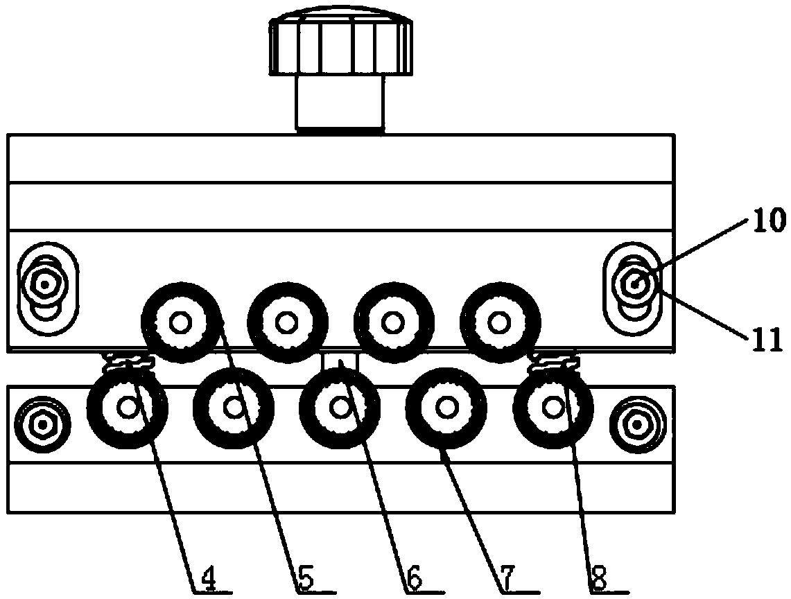 Flat yarn straightening mechanism for manufacturing guide needles