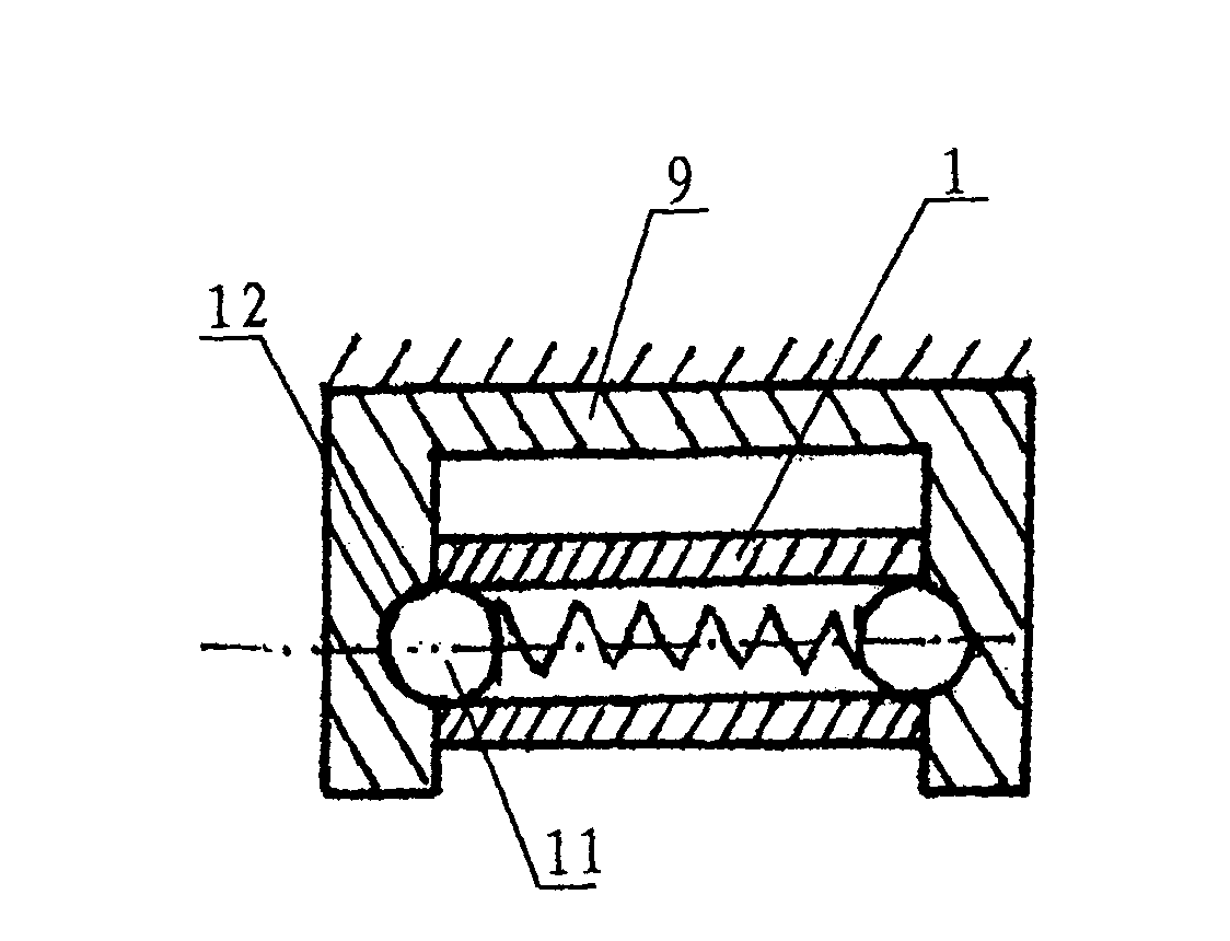 Electricity-free holding contactor