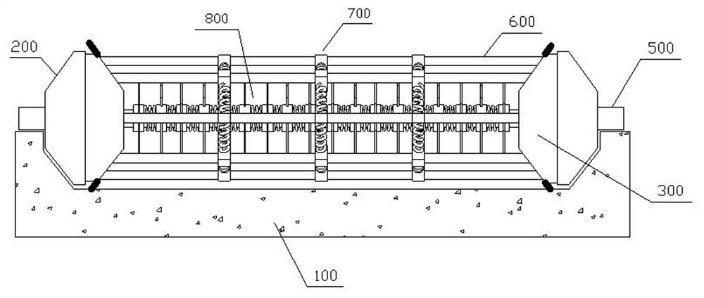 A water conservancy desilting device