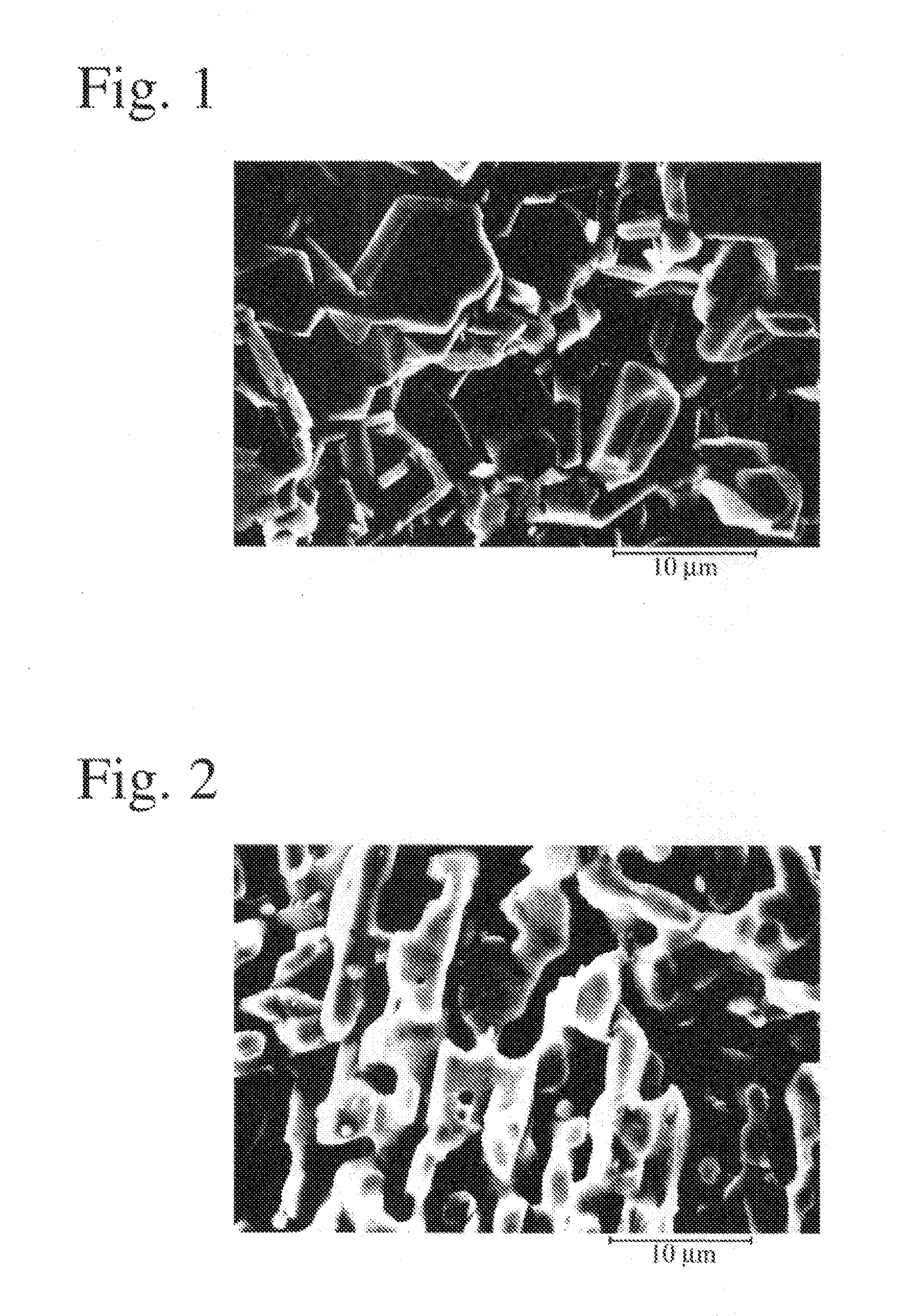 Rotating machine, bonded magnet, magnet roll, and method for producing sintered ferrite magnet