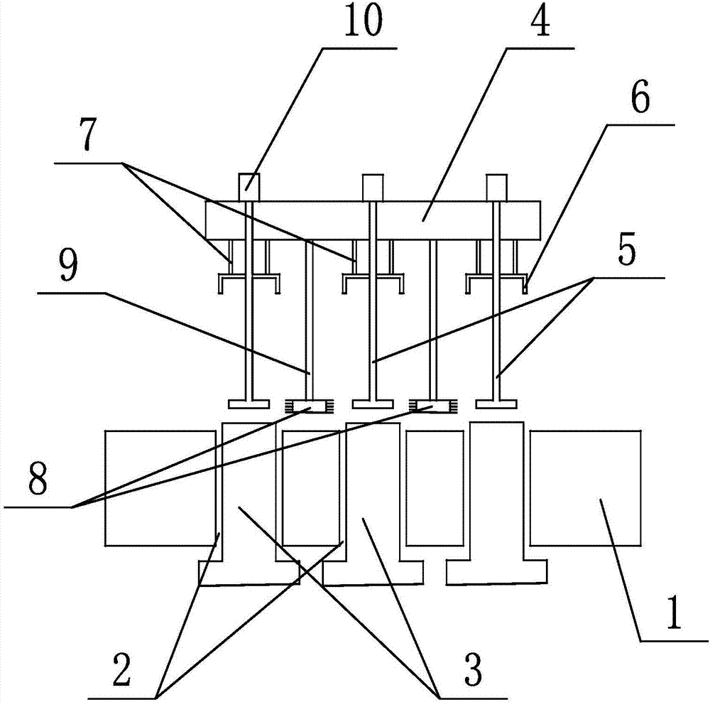 Shoe material cutting device capable of improving quality