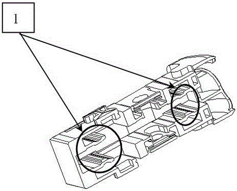 A wiper connector and its matched wiper arm and its assembly method