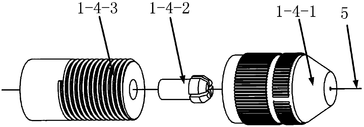 Cylindrical coordinate and rectangular coordinate combined archwire bending robot and using method thereof