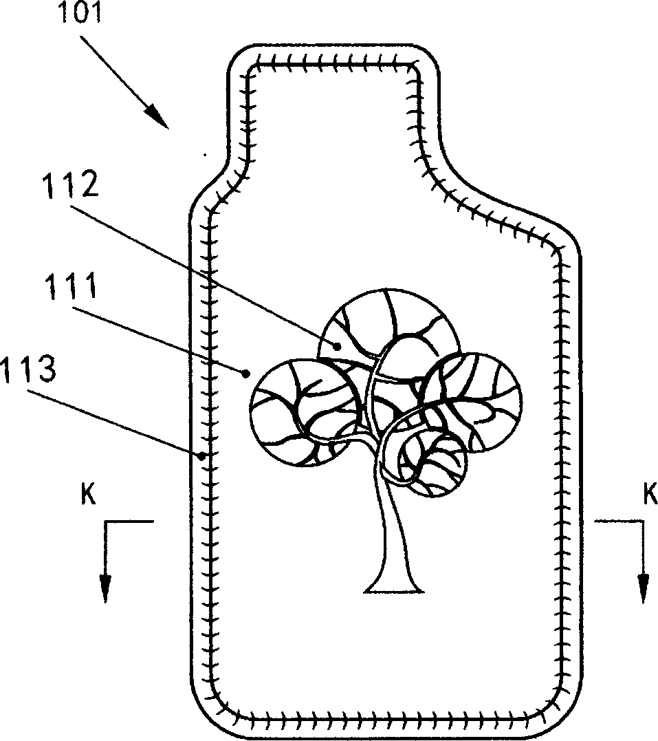 Plastic floor mat and manufacturing method thereof