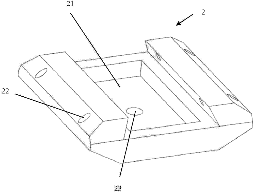 Protection device for carrying out girth welding on nuclear class equipment cylinder and girth welding technology