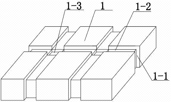 Manufacture technology for integrated outer wall board for thermal insulation and decoration based on prefabricated thermal insulation core plate