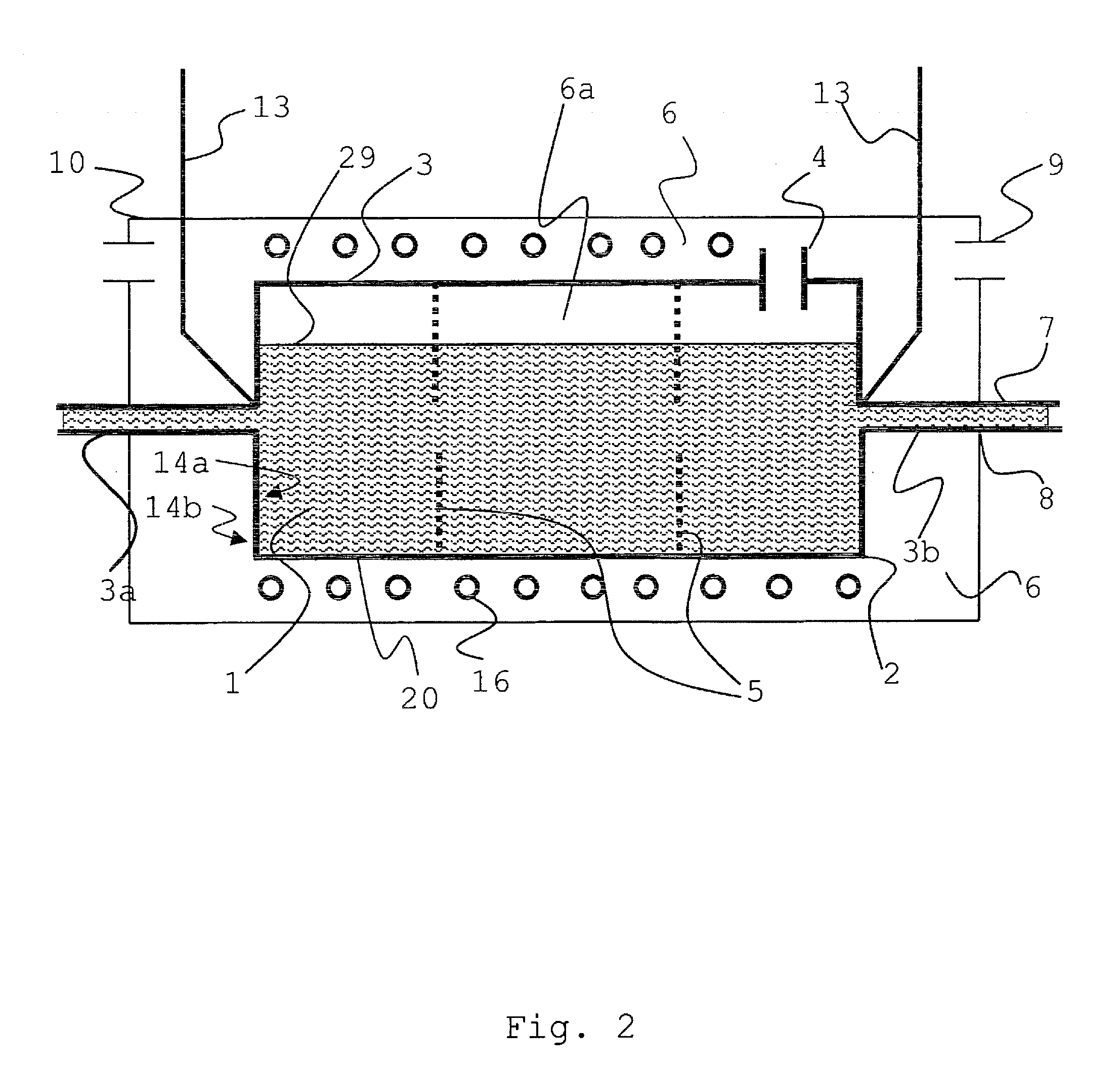 Device and method for the continuous fining of glasses with high purity requirements