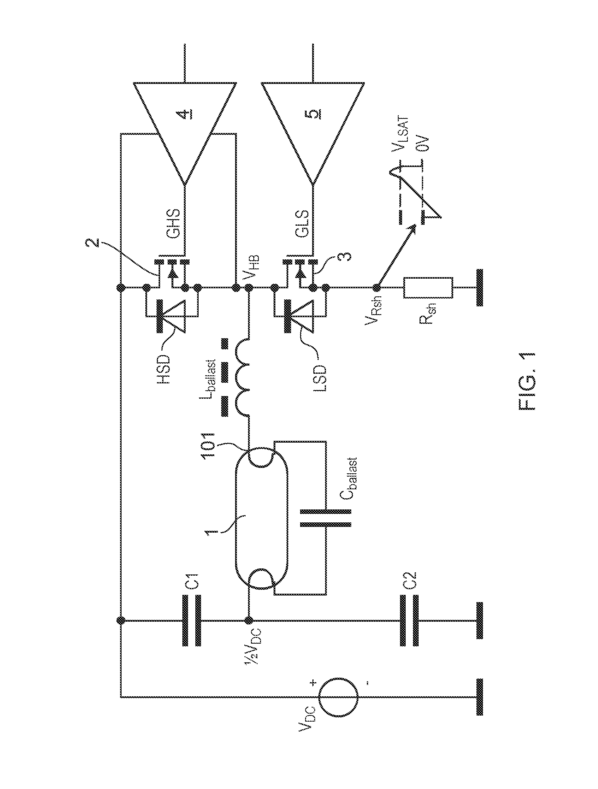 Method of igniting a lamp, controller for a lamp, and a lamp controlled by a controller