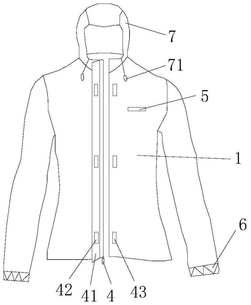 Protective clothing against ionizing radiation and electromagnetic radiation