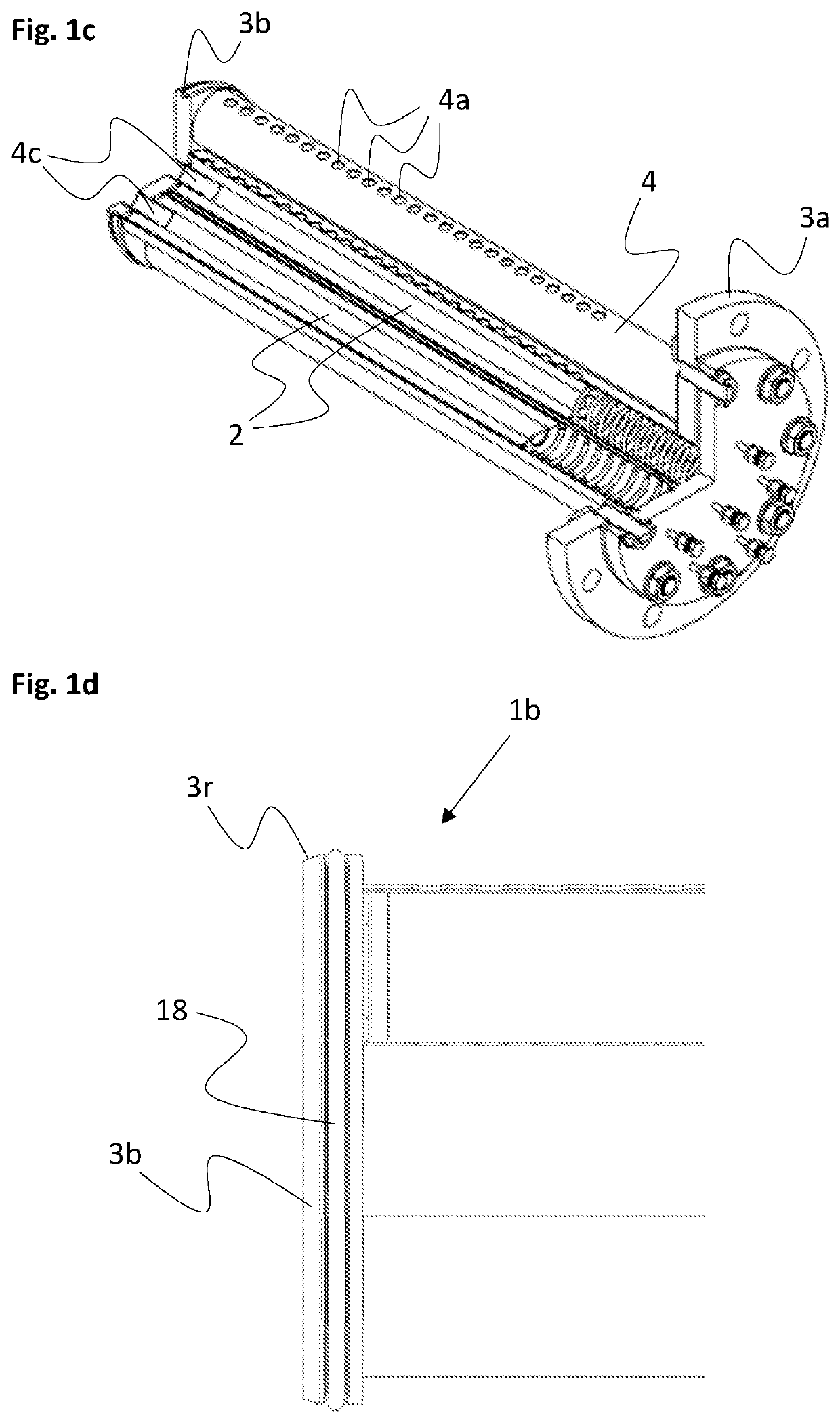 Filter assembly for plate heat exchangers and method of cleaning a working medium in a plate heat exchanger