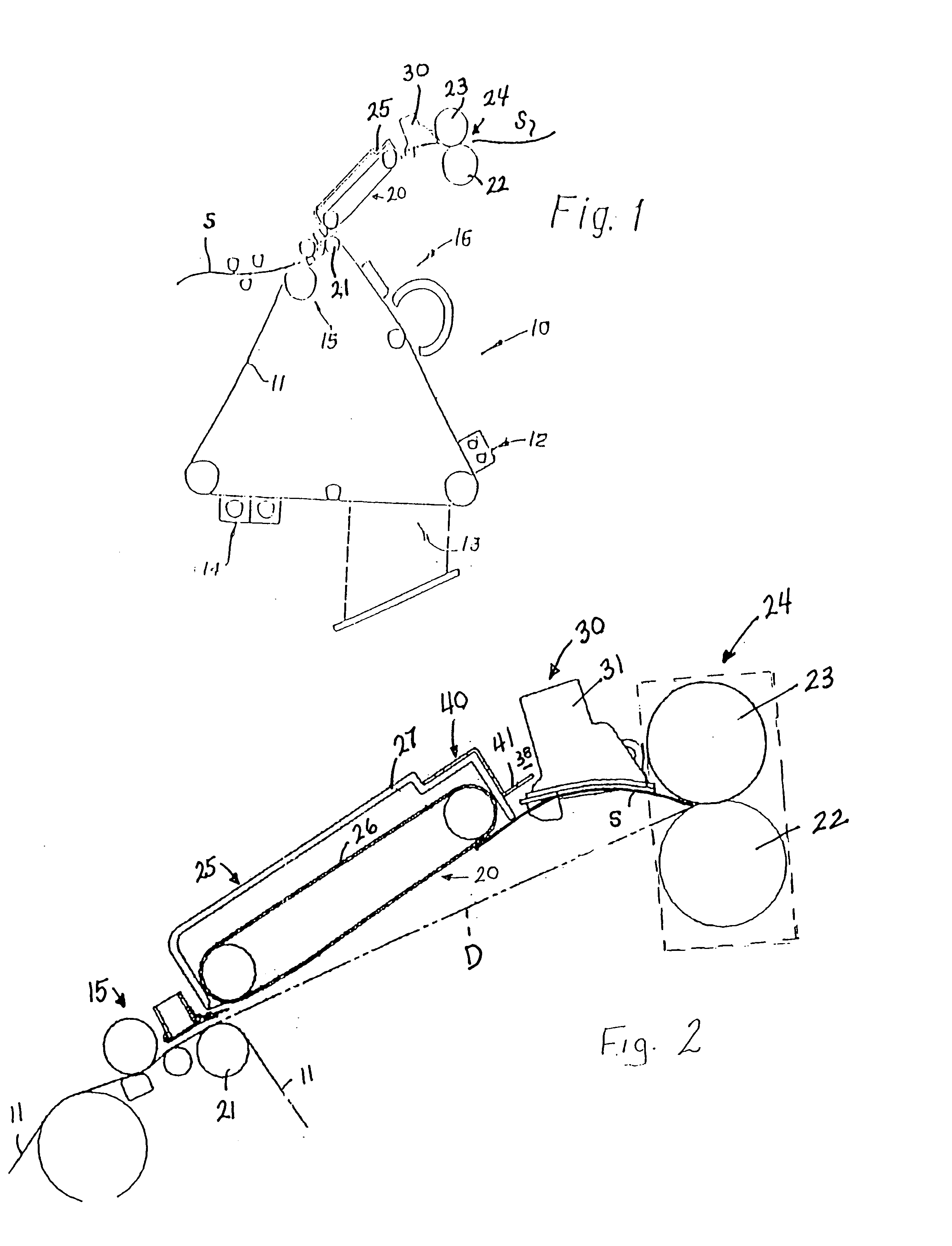 Air baffle for paper travel path within an electrophotographic machine