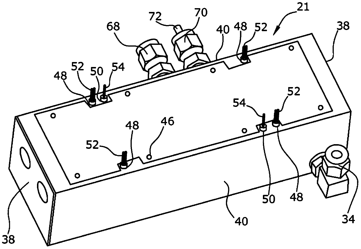 Device for determining the concentration of at least one gas in a sample gas stream by means of infrared absorption spectroscopy