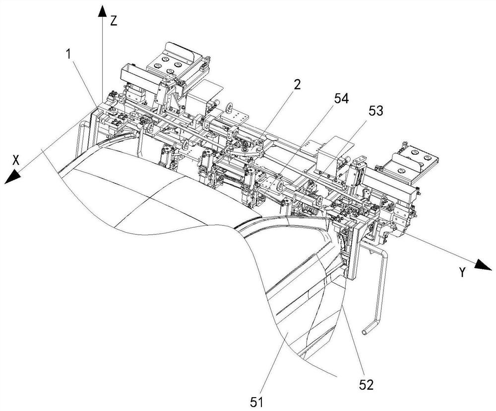 A high-precision centering and positioning structure of the cover hinge