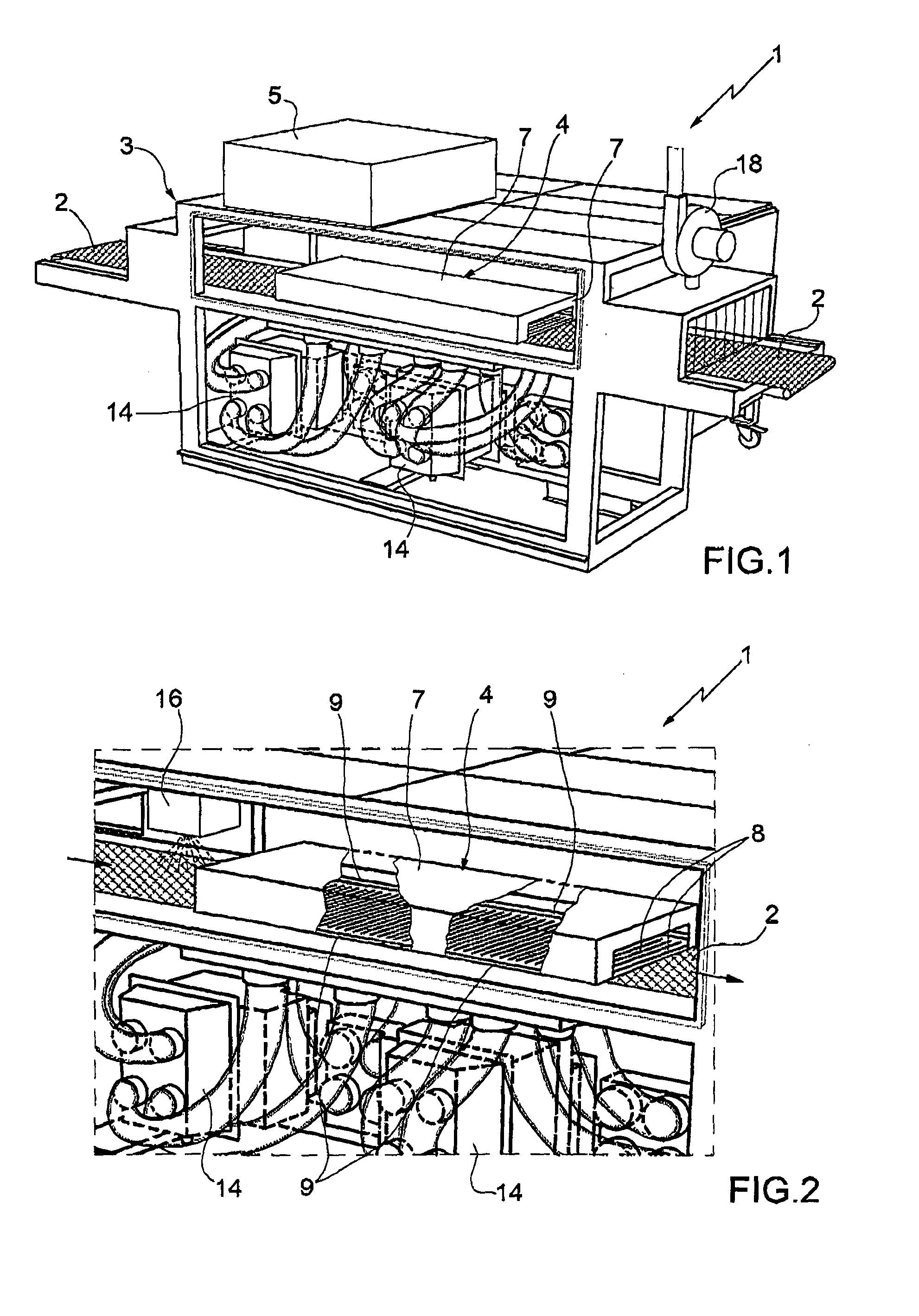 Apparatus and Method for Drying and/or Treating Loose Food Products