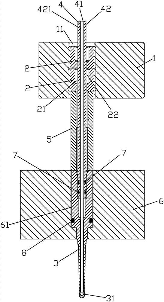 Core fixing mechanism and mould