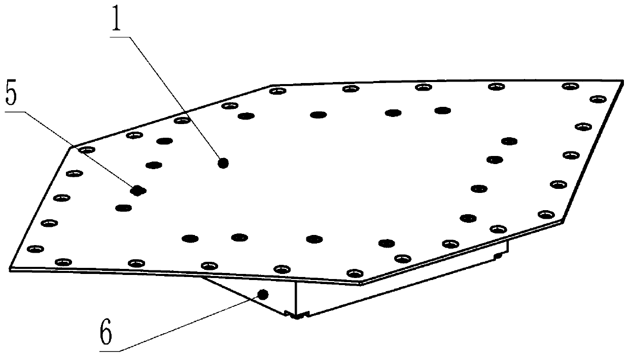 Heterogeneous conformal low-RCS airborne radome